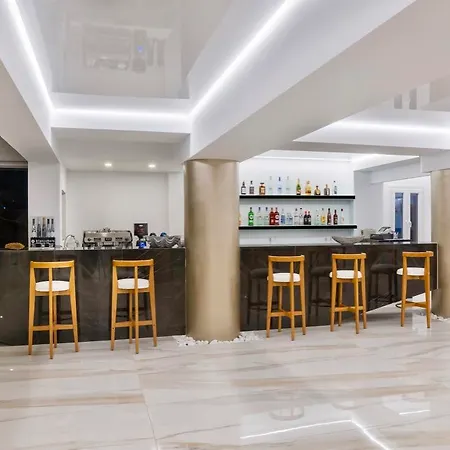 Dionysos Luxury Mykonos 4* Ornos (Mykonos)